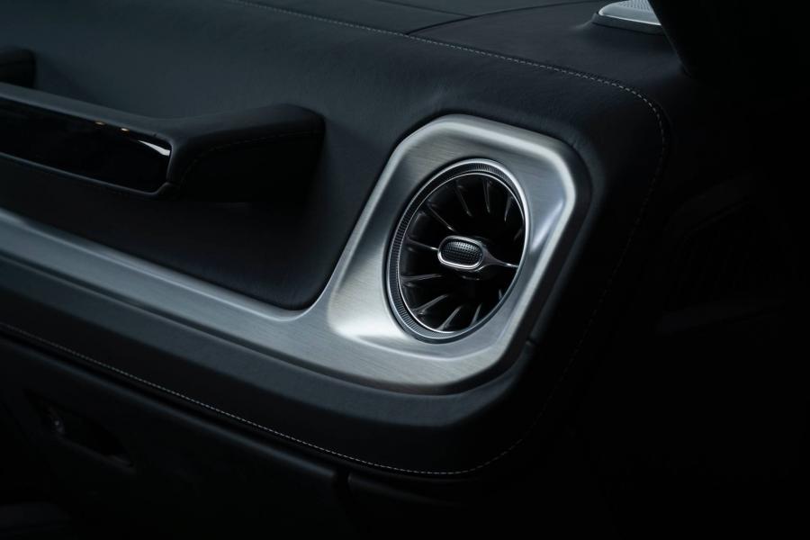 Детали интерьера Mercedes-AMG G63 by Inkas 2019 года  (фото 8 из 11)